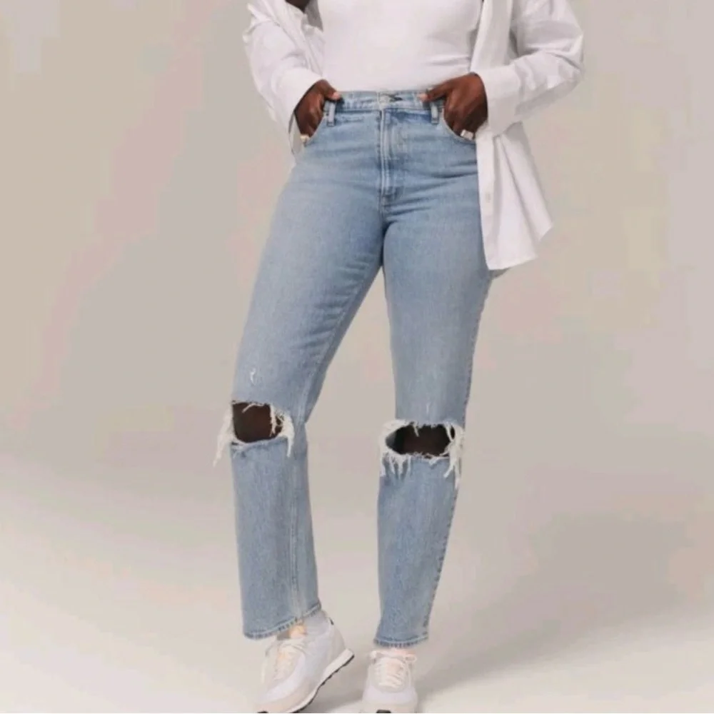 Abercrombie & Fitch Womens 90s Straight Ultra High Rise Curve Love Jeans 26/2 XS - Picture 2 of 8